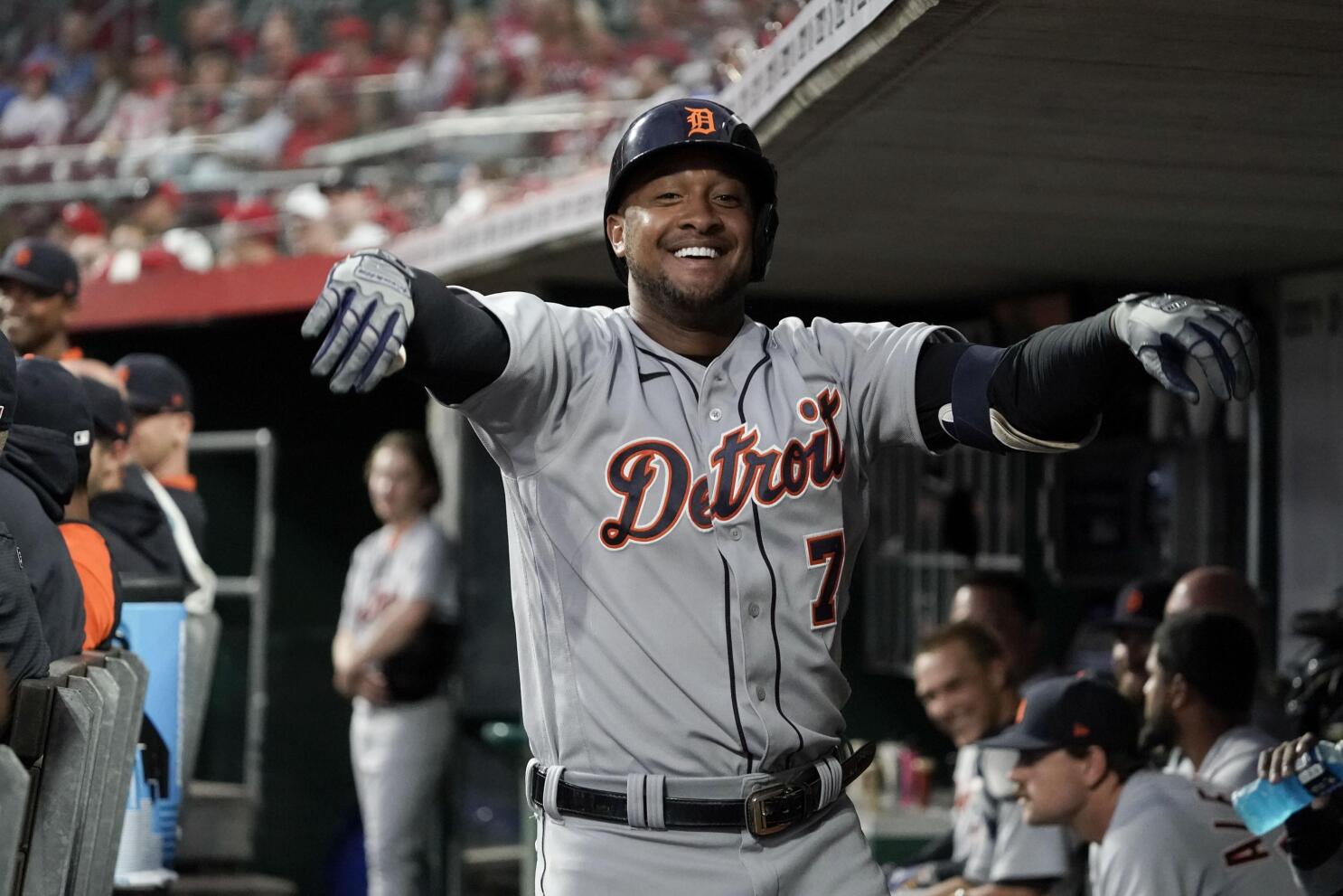 Jonathan schoop t shirt outlet